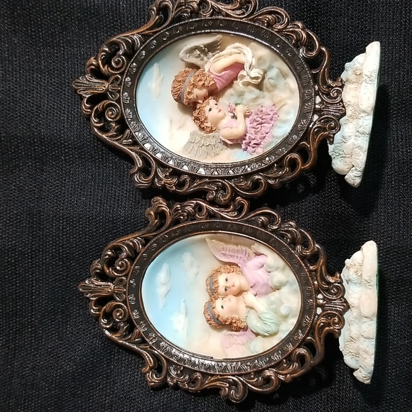 Bundle of two Table Top Cherubs Angels 3D plaques - Picture 8 of 9